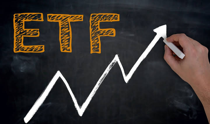 ETF de Renda Fixa ou Fundo de Renda Fixa: Qual Vale Mais a Pena?